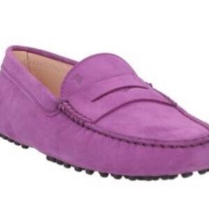 NIB Women’s Tod's Gommino Loafers